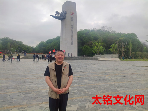 2023年3月23日江西省赣州市瑞金市云石山乡丰垅村 下午长征从这里出发广场2_副本.jpg