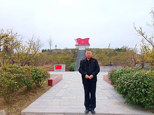 2025年12月17日 贵州省 黄平 旧州镇 长征橘林谈话公园_副本.jpg